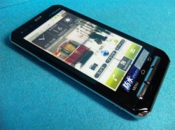 画像3: ＮＴＴドコモ　Ｆ－１２Ｃ　Androidスマートフォン　モックアップ　２色セット