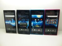 ａｕ　ＩＳ１２Ｓ　Ｘｐｅｒｉａａｃｒｏ ＨＤ　モックアップ　４色セット