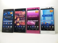 ＮＴＴドコモ　Ｐ－０６Ｄ　ＥＬＵＧＡ Ｖ　モックアップ　４色セット
