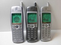 ＤＤＩセルラー　Ｃ３０５Ｓ　モックアップ