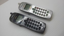 画像6: ＮＴＴドコモ　Ｆ２０６ＨＹＰＥＲ　モックアップ