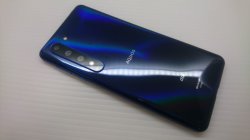 画像4: ａｕ　ＳＨＧ０１　ＡＱＵＯＳ Ｒ５Ｇ　モックアップ ２色セット