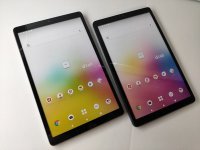 ＮＴＴドコモ　ｄ－４２Ａ　ｄｔａｂ Ｃｏｍｐａｃｔ　モックアップ ２色セット