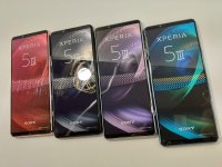 ａｕ　ＳＯＧ０５　Ｘｐｅｒｉａ ５III　モックアップ　４色セット