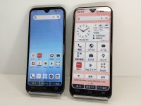 ＮＴＴドコモ　ＫＹ－５１Ｂ　あんしんスマホ　モックアップ　２色セット