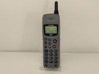 ツーカーセルラー　ＴＨ９６１　モックアップ