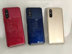 画像2: ａｕ　ＦＣＧ０３　らくらくスマートフォン Ｌｉｔｅ　モックアップ