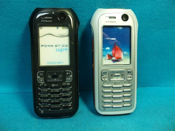 DoCoMo SO502i by Sony モックアップ - 携帯電話