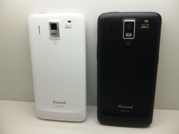 画像2: ＮＴＴドコモ　ＨＷ－０１Ｅ　Ａｓｃｅｎｄ　モックアップ　２色セット (2)
