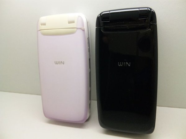 画像1: ａｕ　Ｗ４３ＨII　モックアップ (1)