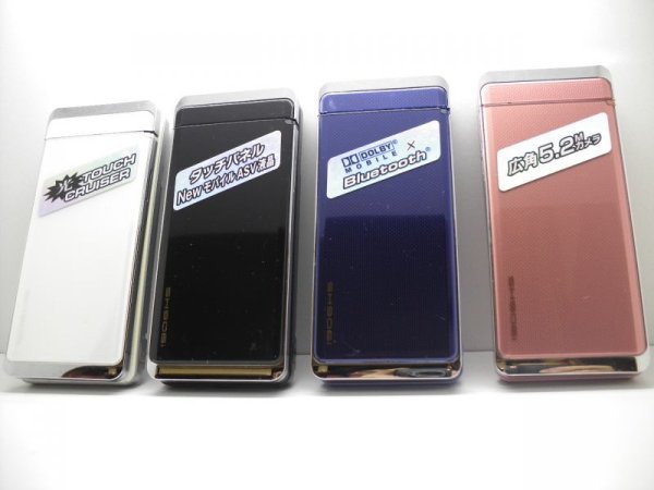 画像1: ＮＴＴドコモ　ＳＨ９０６ｉ　モックアップ (1)