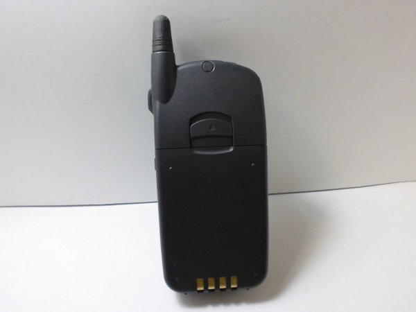 画像3: ＩＤＯ（日本移動通信）　デジタルミニモ　Ｄ３１１　モックアップ　【クリックポスト非対応商品】 (3)