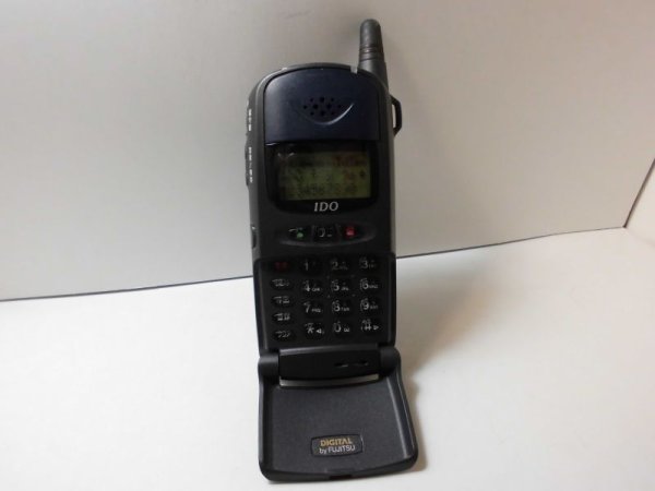 画像2: ＩＤＯ（日本移動通信）　デジタルミニモ　Ｄ３１１　モックアップ　【クリックポスト非対応商品】 (2)