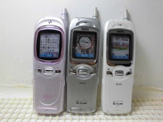 NTTドコモ D211i モックアップ - モックセンター