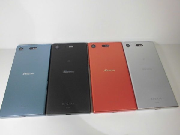 画像2: ＮＴＴドコモ　ＳＯ－０２Ｋ　Ｘｐｅｒｉａ ＸＺ１ Ｃｏｍｐａｃｔ　モックアップ　４色セット (2)