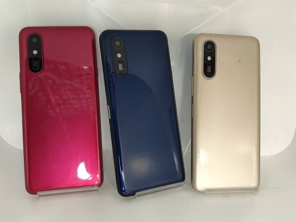 画像2: Ｙ！ｍｏｂｉｌｅ　Ａ４０１ＦＣ　らくらくスマートフォンａ　モックアップ (2)