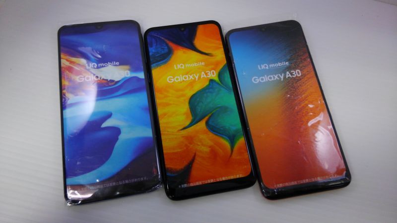 UQ-Mobile GALAXY A30 モックアップ ３色セット - モックセンター